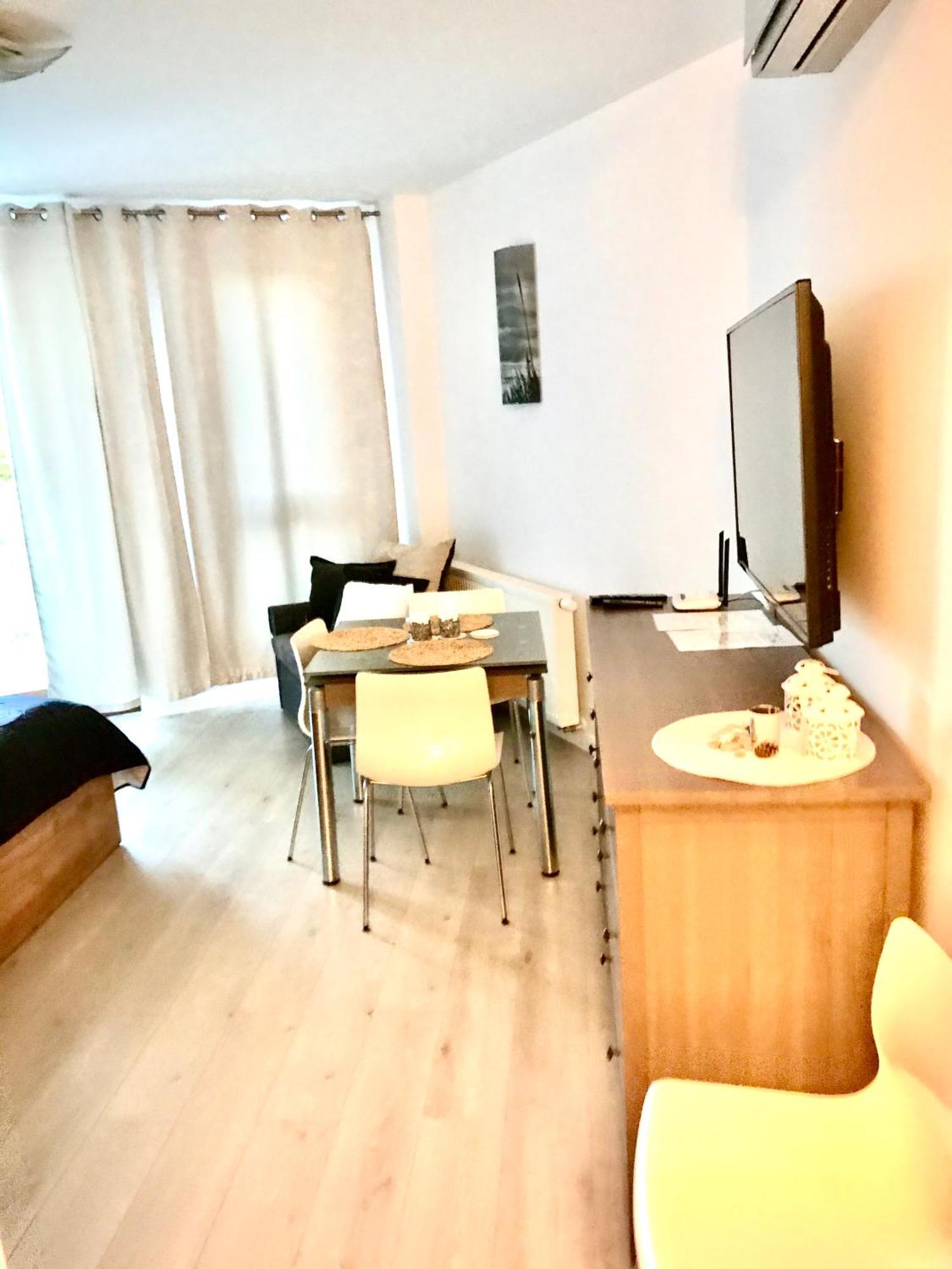 Apartamenty Gwiazda Baltyku 2Min Plaza, Parking Wladyslawowo Bagian luar foto